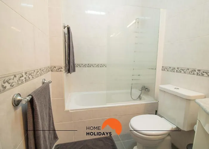 #103 Foxy V By Holidays Apartament *