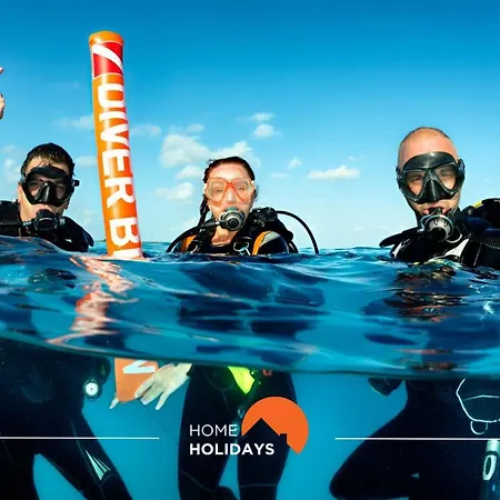 #103 Foxy V By Holidays شقة *